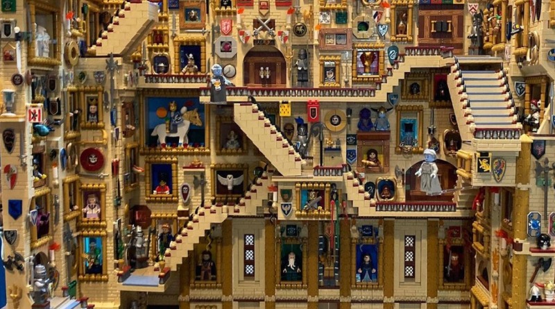 LEGO fan creates Hogwarts moving staircases